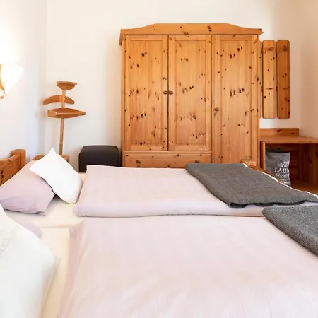 Haus Annatur Apartamento